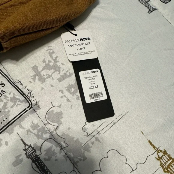 Danielle Denim Pant Set - Brand New with Tags - Picture 3 of 3